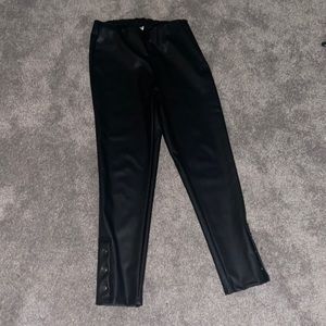 LEATHER BLACK PANTS SIZE L